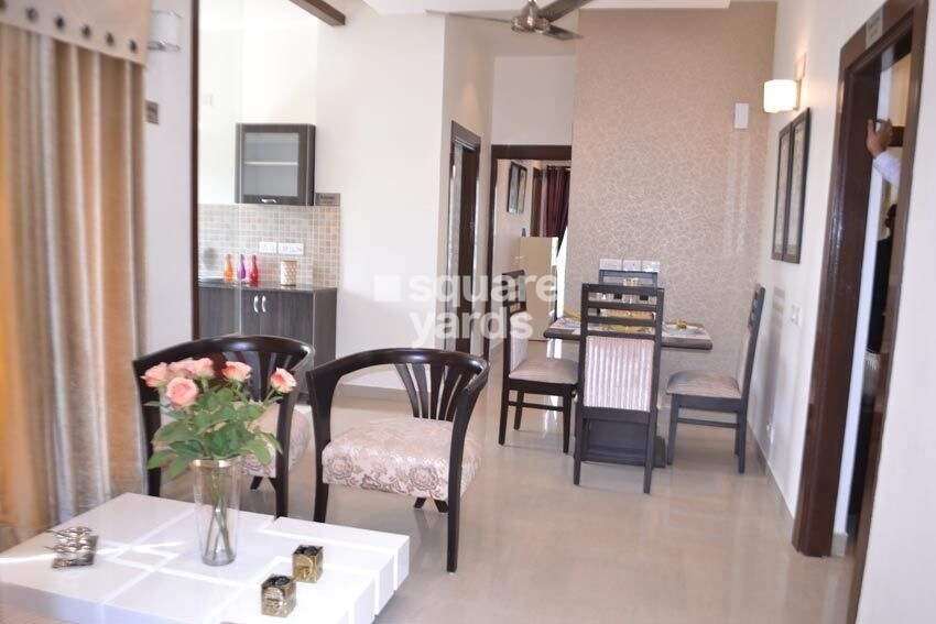 Amrapali Courtyard Apartment Interiors 3