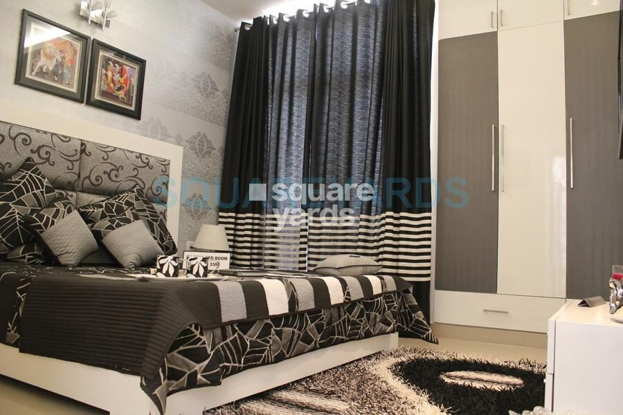 Ansal API Sushant Megapolis Paradise Crystal