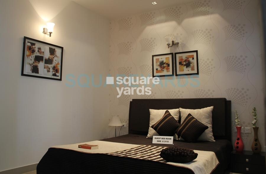 Ansal API Sushant Megapolis Paradise Crystal