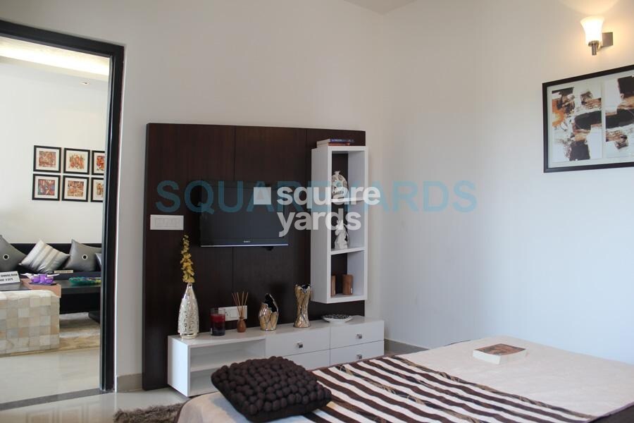 Ansal API Sushant Megapolis Paradise Crystal