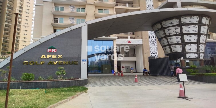 Apex Golf Avenue Amenities-Features