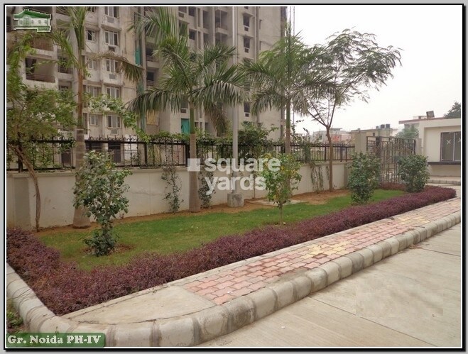 AWHO Twin Towers PH4 Amenities-Features 1