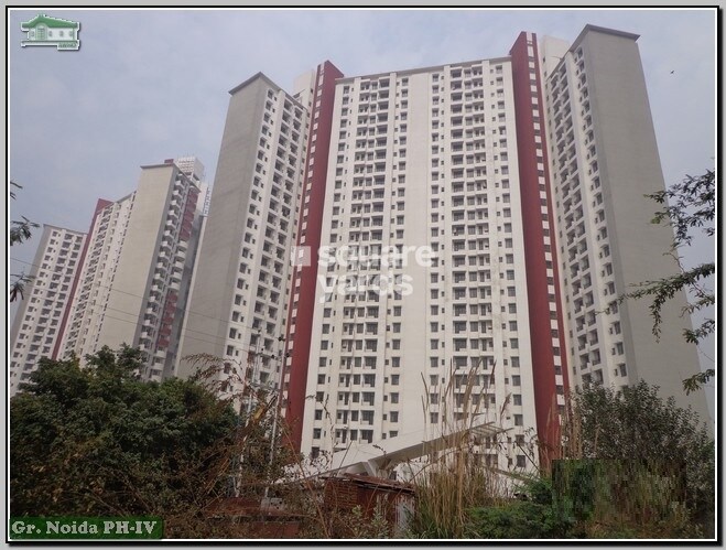 AWHO Twin Towers PH4 Tower View