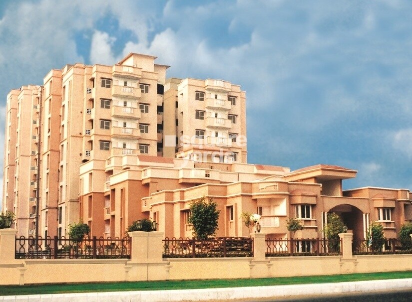 Eldeco Golf View Apartments Tower View 3