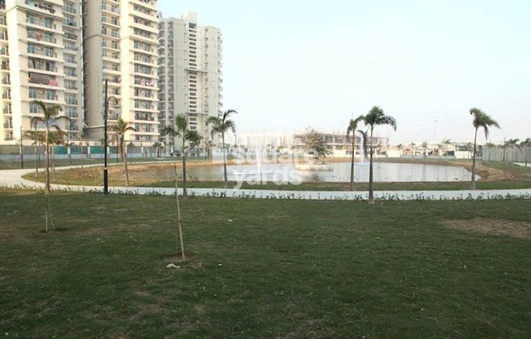 Gaur City 4th Avenue Amenities-Features 1