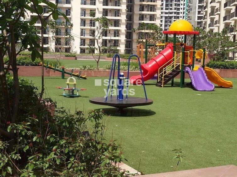 Gaur City 7th Avenue Amenities-Features 3