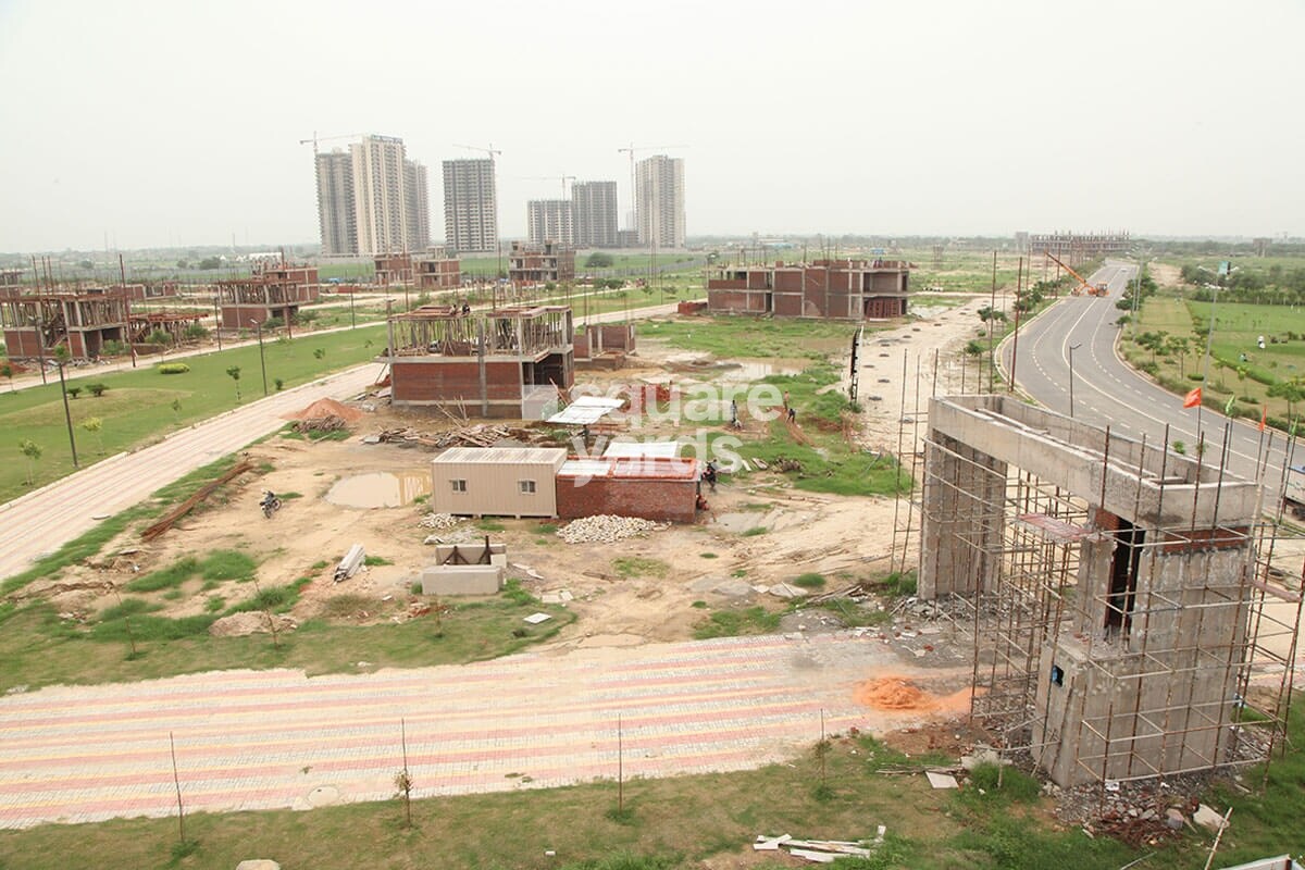 Gaur Yamuna City 2nd Park View