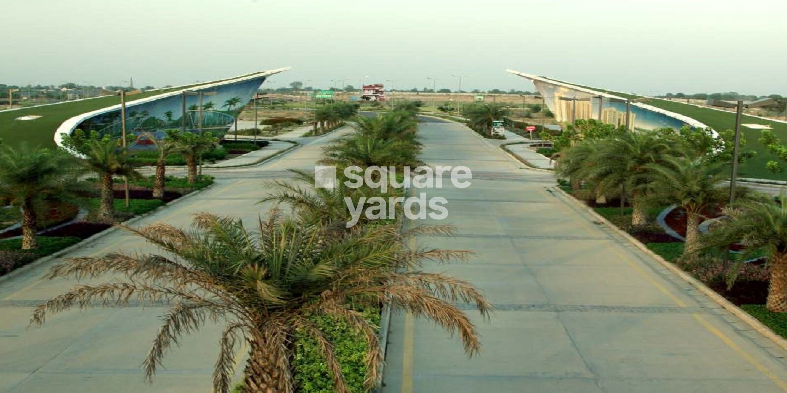 gaur-yamuna-city-32nd-park-view