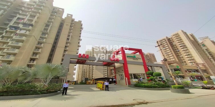 Hawelia Valencia Homes Entrance View