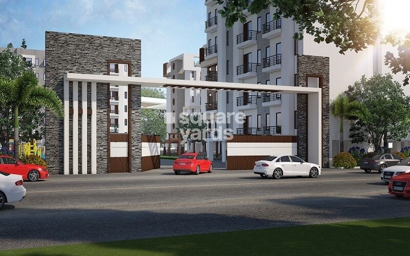 Lucky The Palm Valley Entrance View