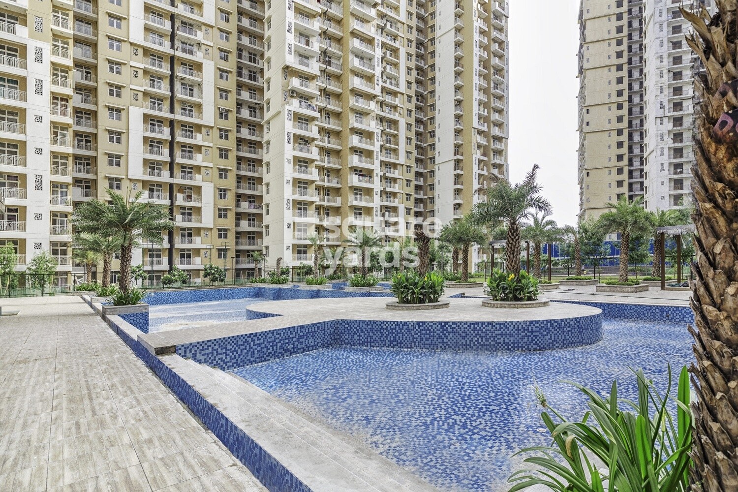 Mahagun Mywoods II Amenities-Features 1