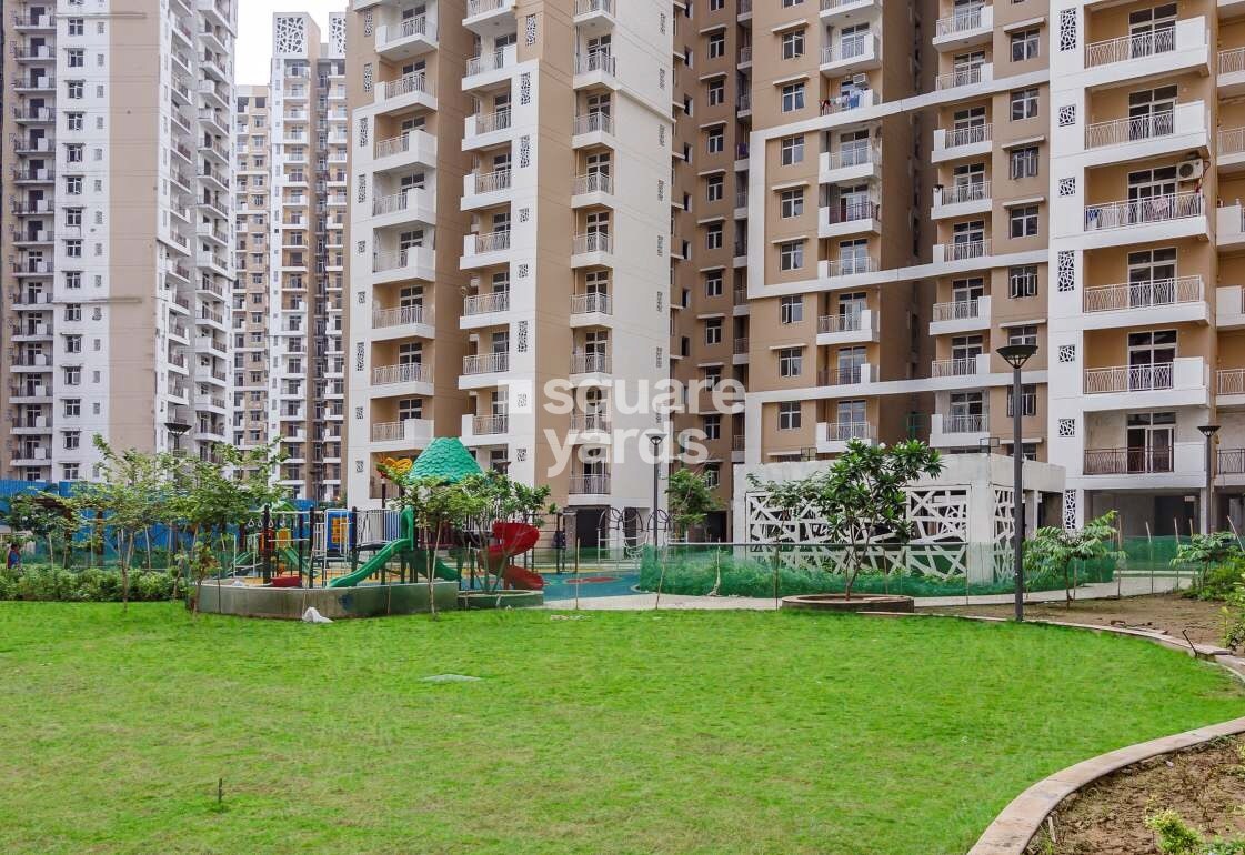 Mahagun Mywoods Amenities-Features 4