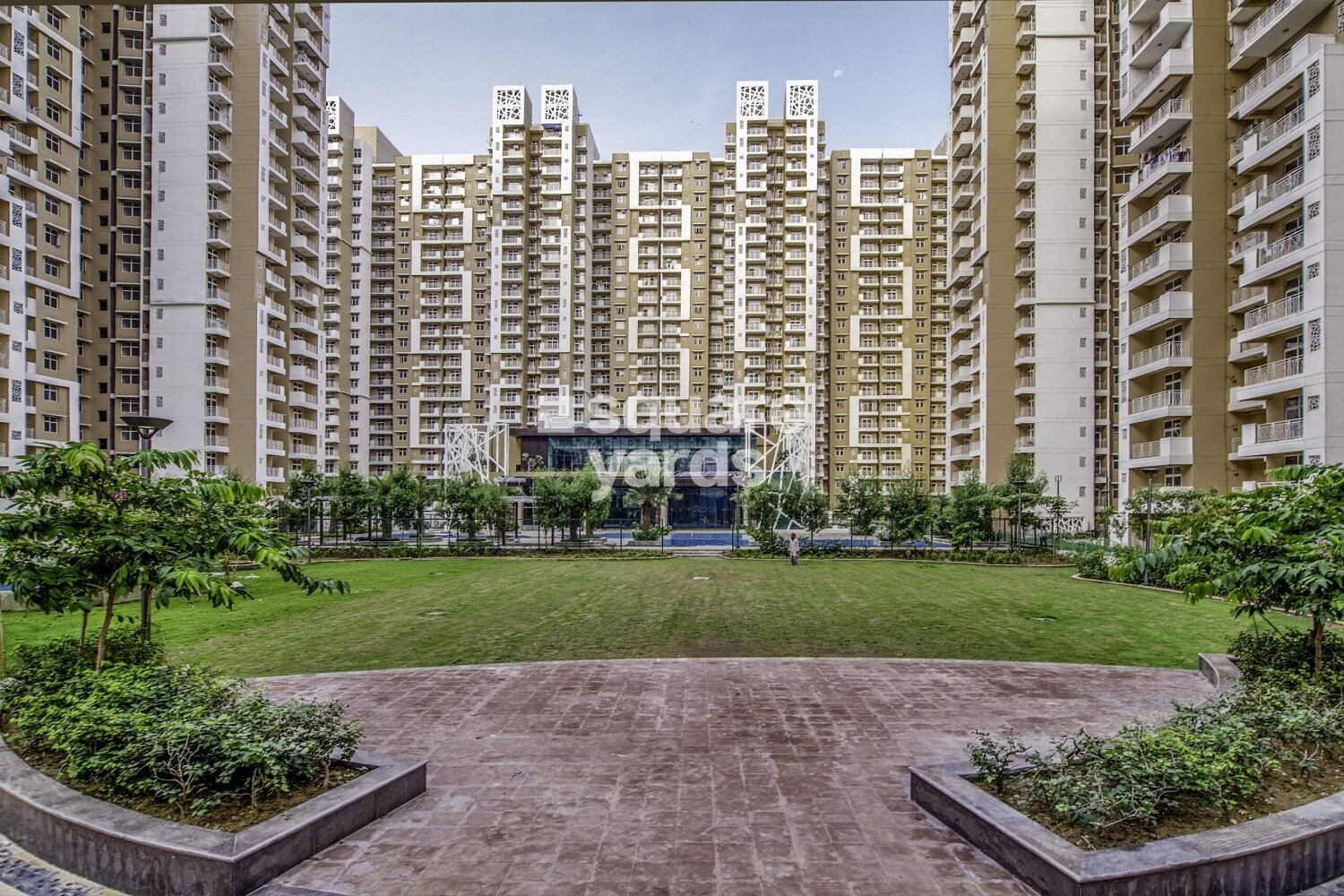 Mahagun Mywoods Tower View 1