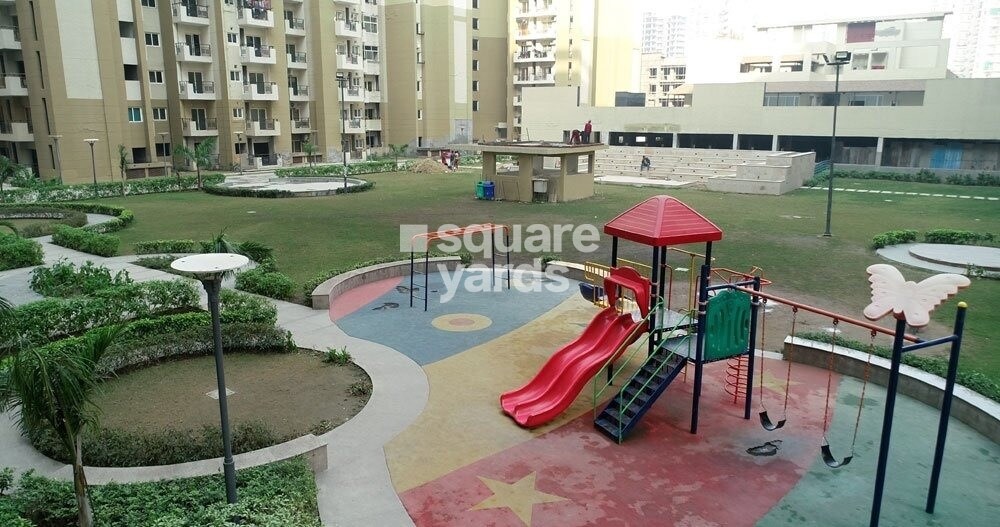 Nimbus Express Park View - II