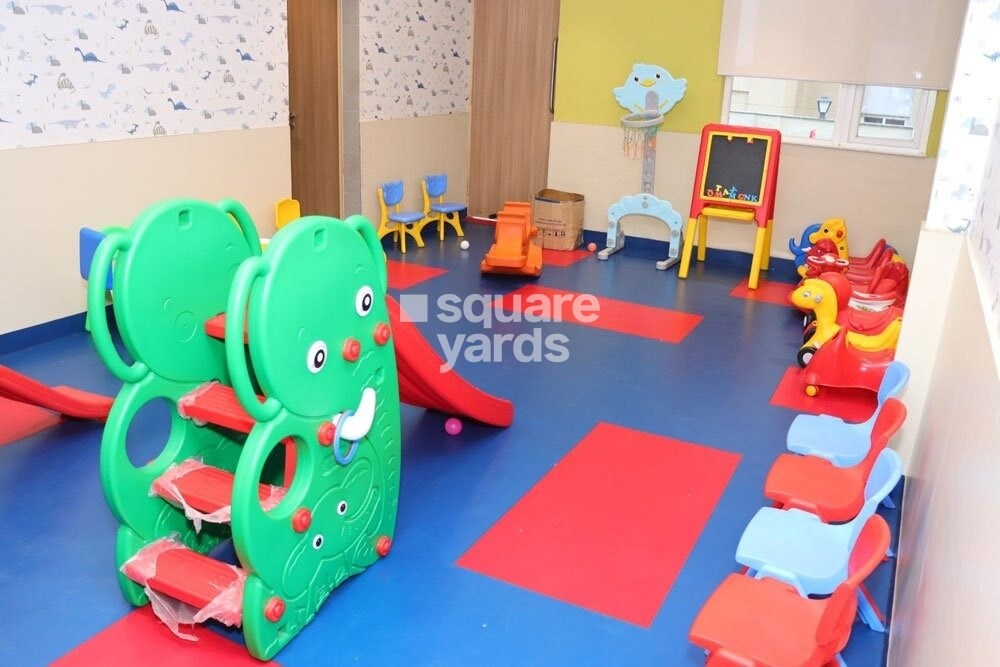 Nimbus Express Park View - II