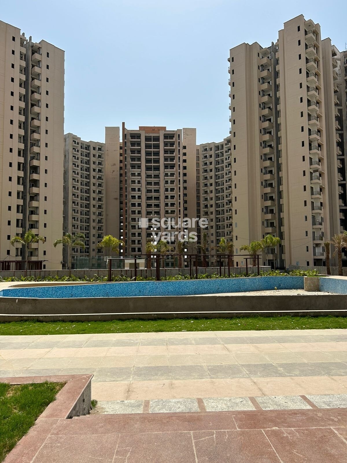 Oasis GrandStand Amenities-Features 5