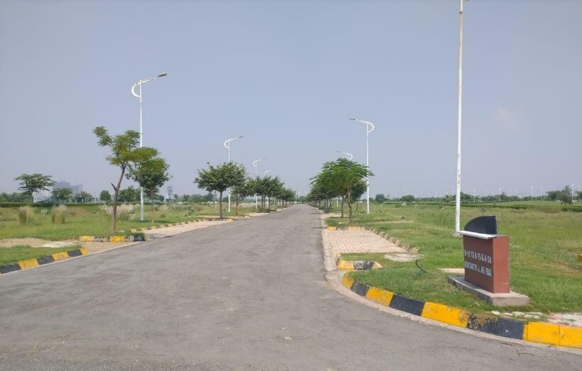 Orris Greenbay Golf Village Plots Plot Images 4