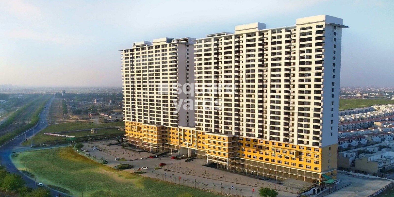 Paramount Golfforeste residential project in Zeta I Greater Noida