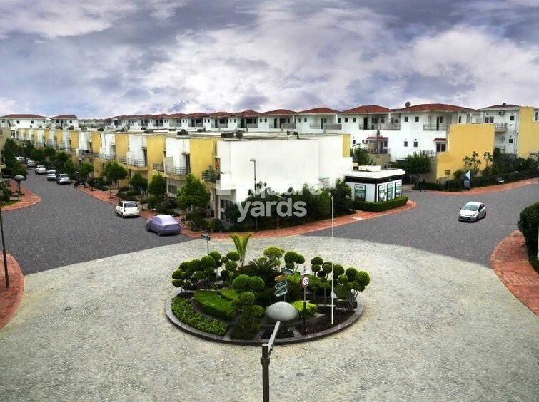 Paramount Golfforeste Villas Tower View 5