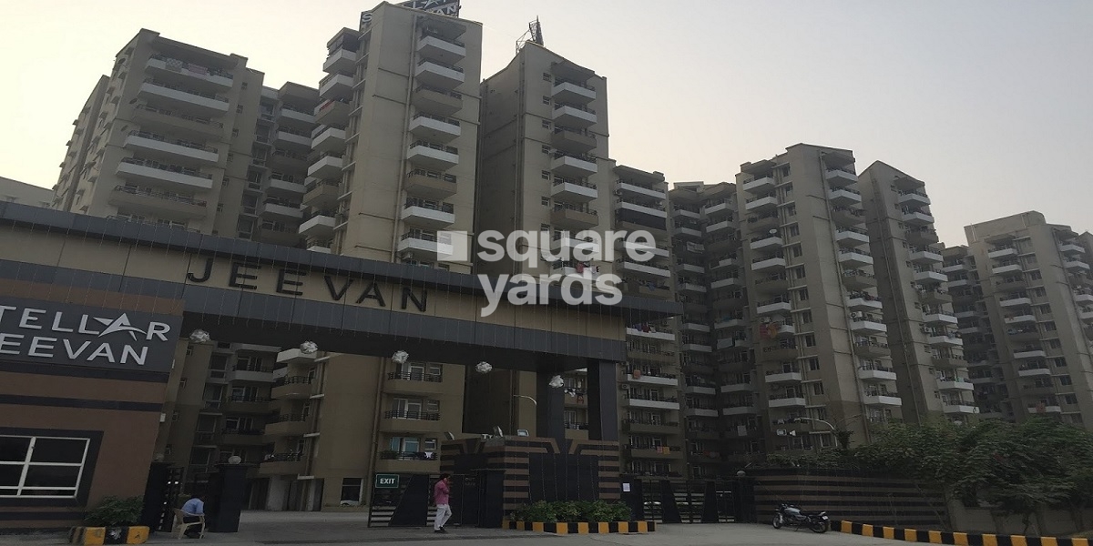 Rental 3 Bedroom 1694 Sq.Ft. Apartment in Stellar Jeevan, Noida Ext
