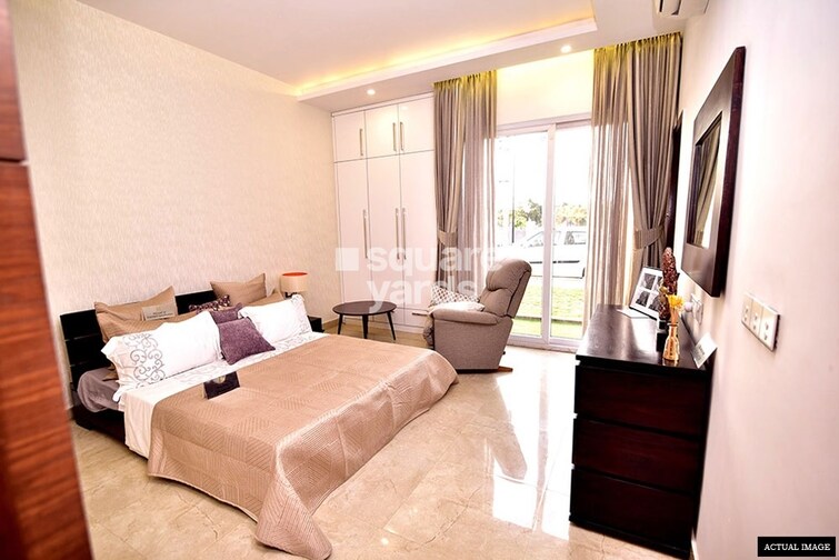 The Hemisphere Apartment Interiors 5