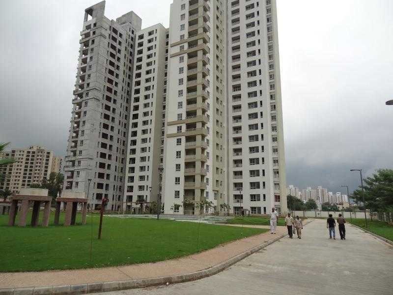 Unitech Verve Apartment Exteriors