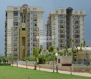 Amrapali Grand