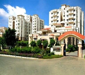 Eldeco Golf View Apartments