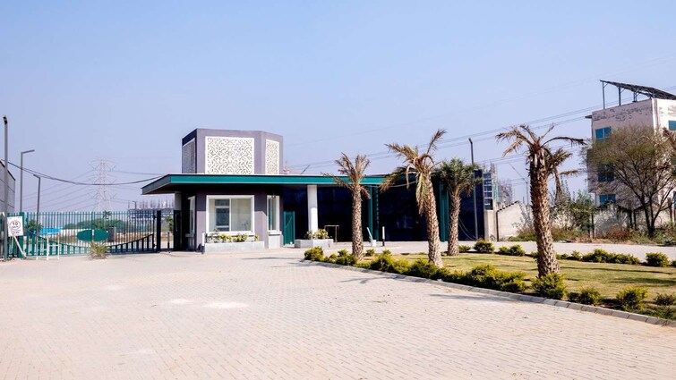 Adani Oyster Greens Amenities-Features 3