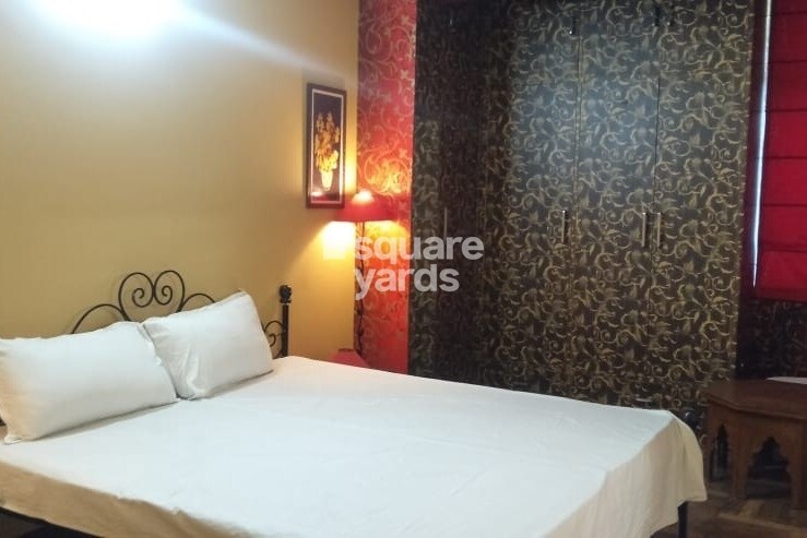 Ansal East West Apartment