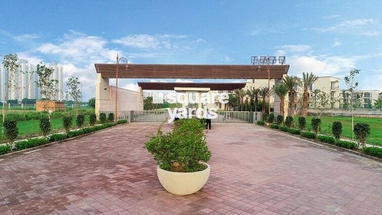 BPTP Amstoria Entrance View