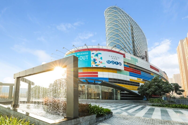 BPTP Centra One Commercial Exteriors 3