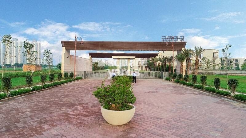 BPTP Country Floor Entrance View