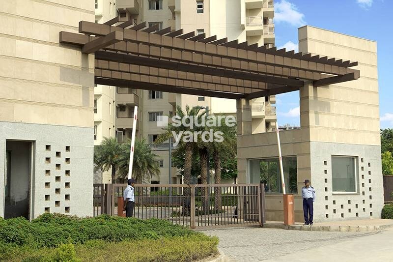 BPTP Park Serene Entrance View