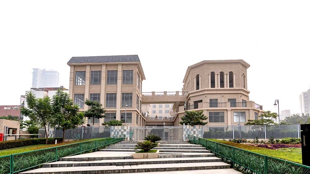 Brahma Miracle Mile Commercial Exteriors 2