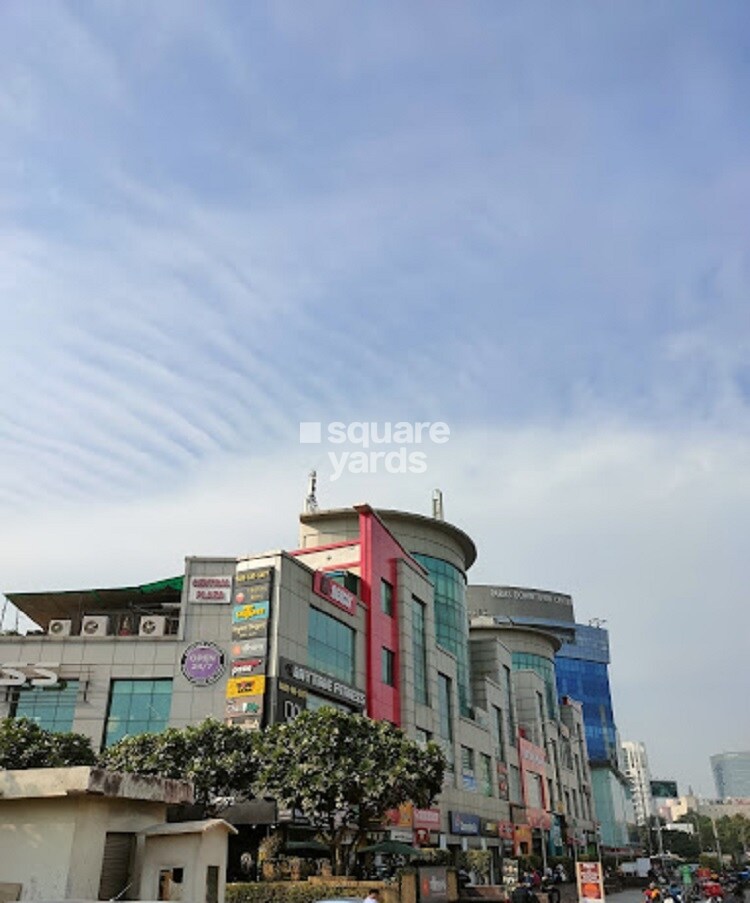 Central Plaza Mall Commercial Exteriors 3