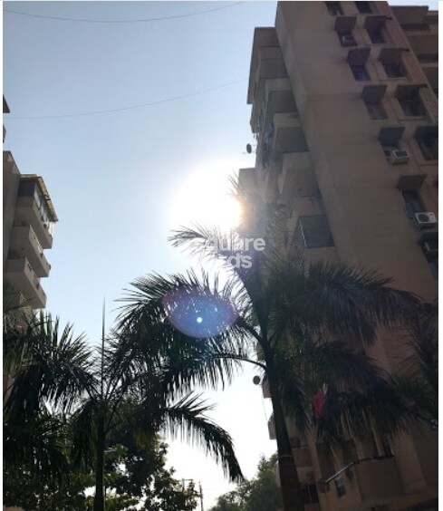 CGHS HEWO Apartments Apartment Exteriors