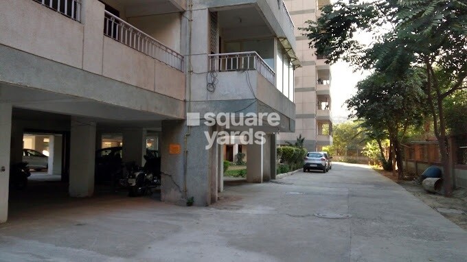 CGHS Sahyog Apartments Amenities-Features