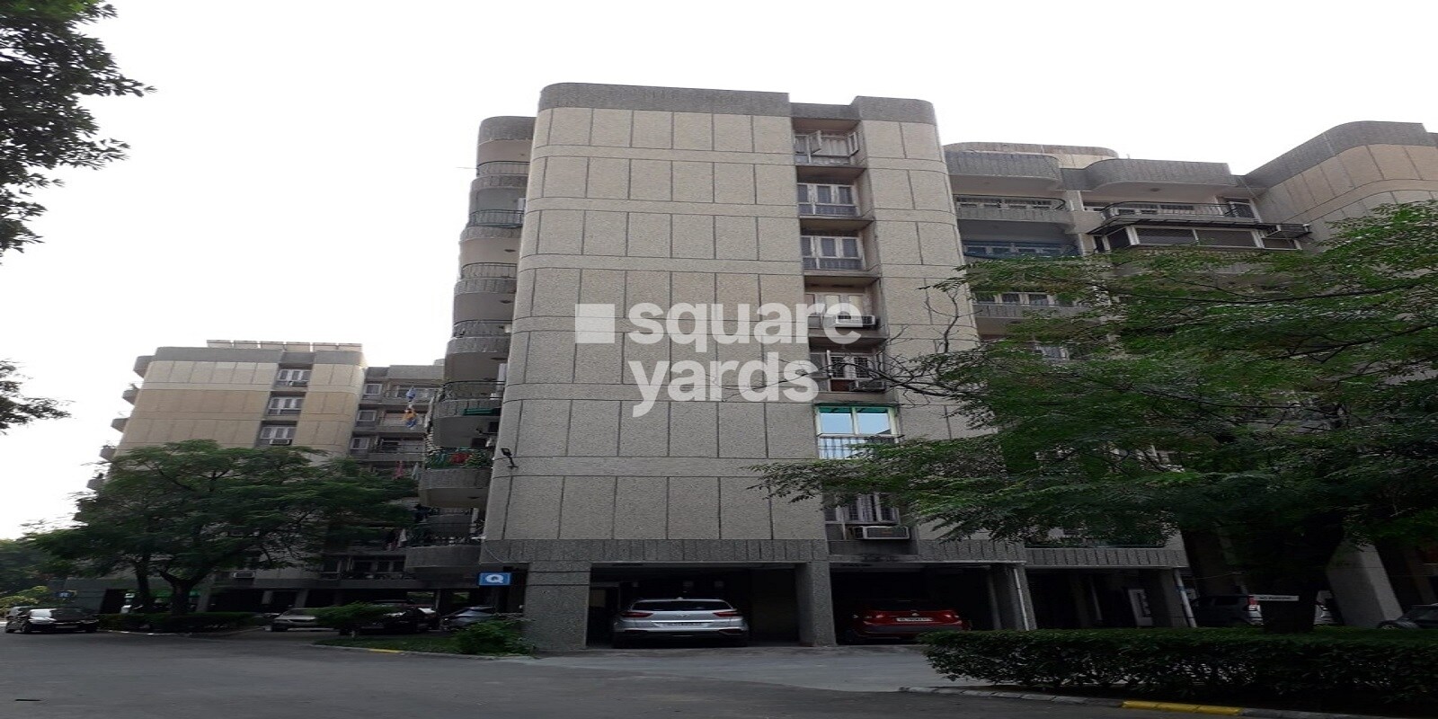 Devindar Vihar Apartment Exteriors 2