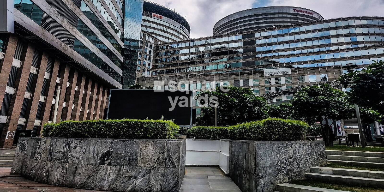 Dlf Cyber City Tower View 6