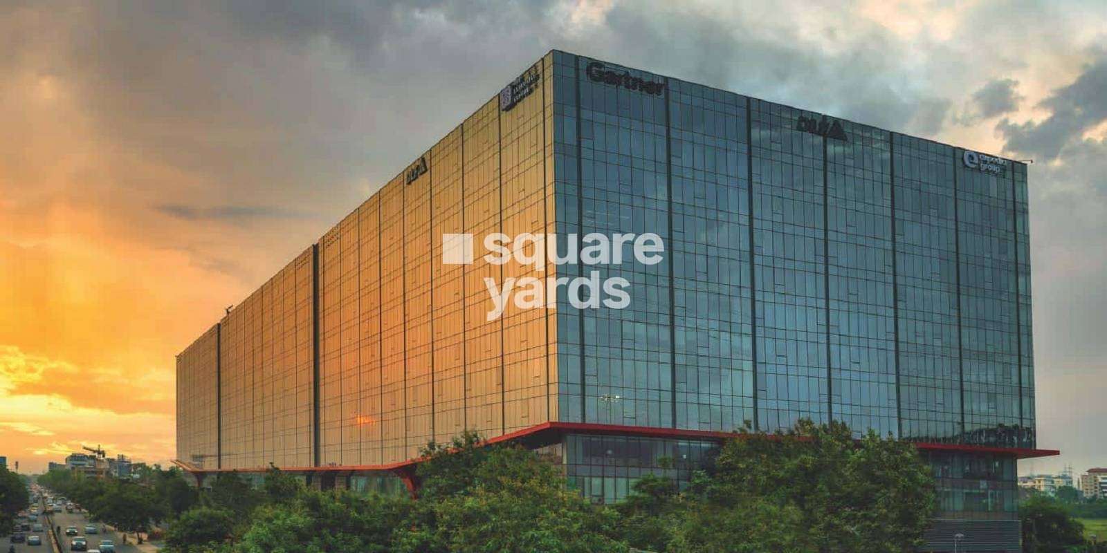 DLF Cyber Park Cover Image