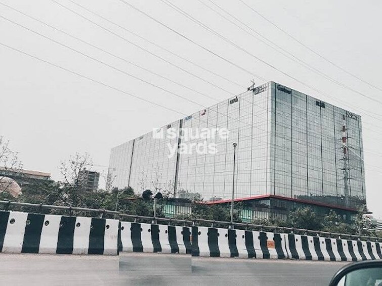 DLF Cyber Park Tower View 4