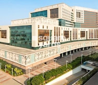 DLF Cyber SEZ Tower View