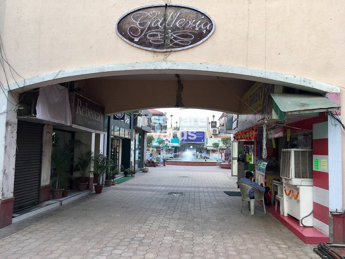 DLF Galleria Market