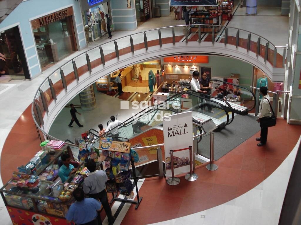 DLF Mega Mall Amenities-Features 1