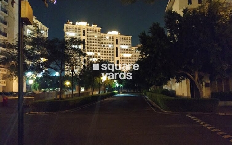 DLF New Town Heights II Amenities-Features 2