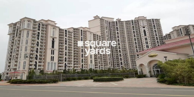 DLF Regal Gardens Tower View 3