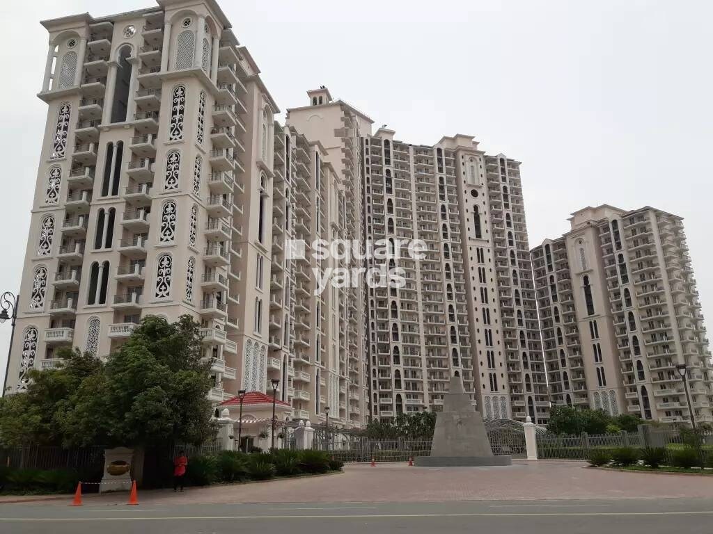 DLF Regal Gardens Tower View 1