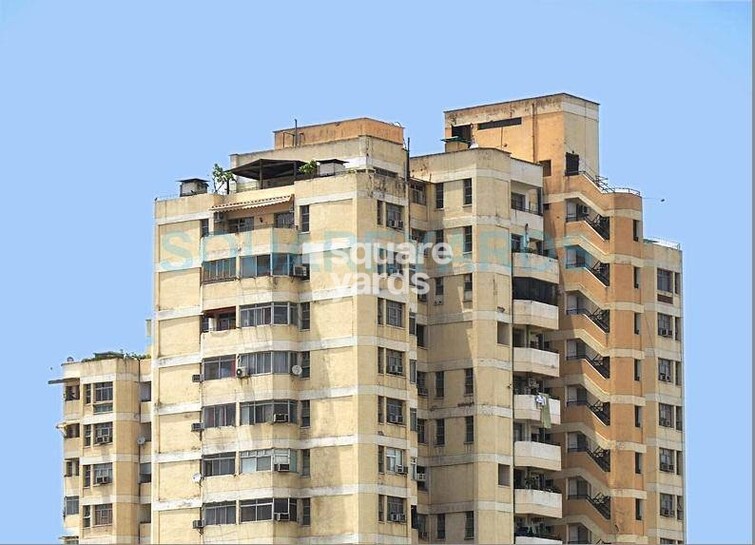 DLF Silver Oaks Tower View 1