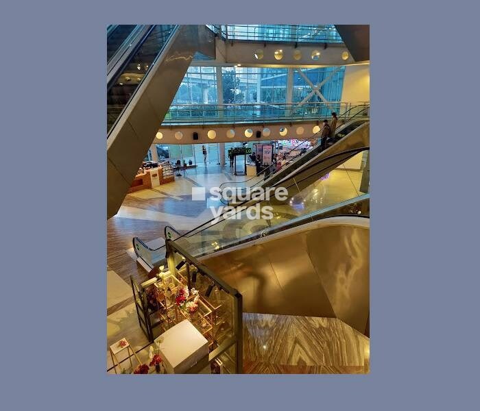 DLF South Point Mall